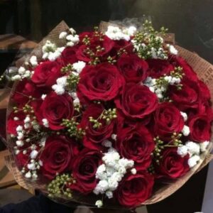 Red-roses-bouquet-1